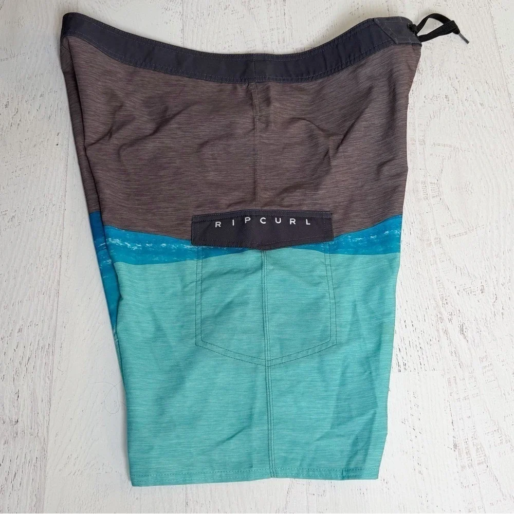 Rip Curl Mens 38 Board Shorts Blue Brown Surf Swim Trunks Quick Dry Beach